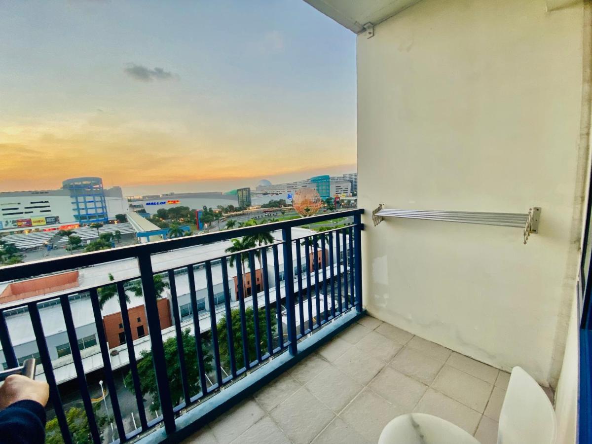 Madison'S Place At Sea Moa Manilla Buitenkant foto